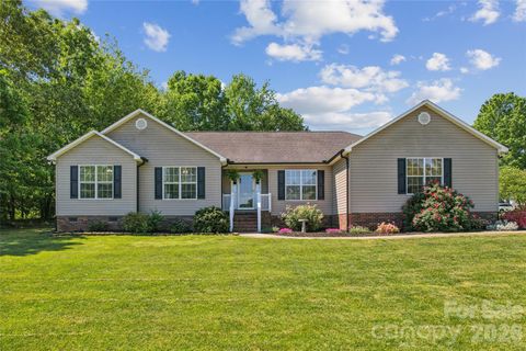 Photo of 311 Random Drive, Salisbury, NC 28147 (MLS # 4371342)