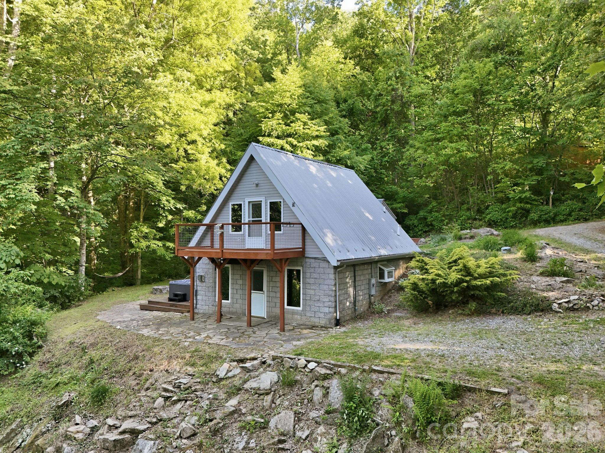 98 Sparkling Springs Road
