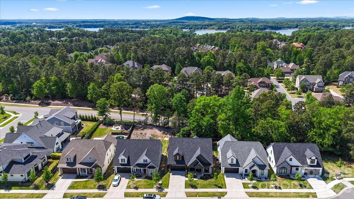 Shelburne Village - Residential