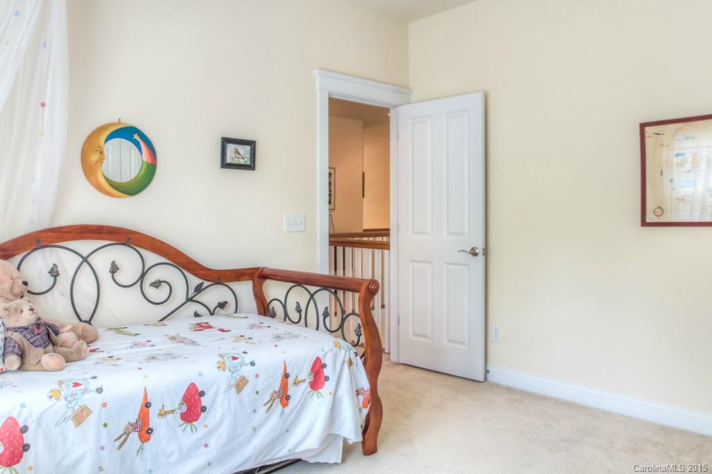 Lake Shore - Residential