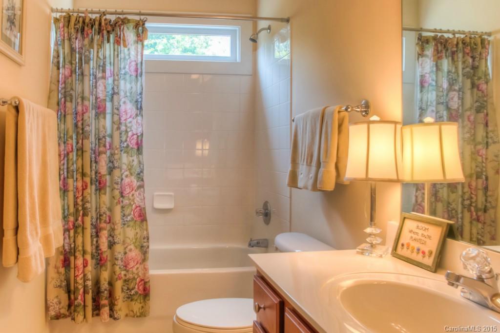 Lake Shore - Residential