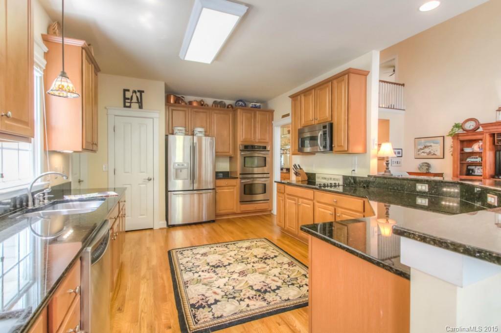 Lake Shore - Residential