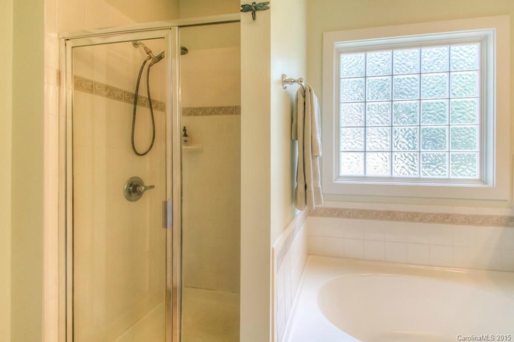 Lake Shore - Residential