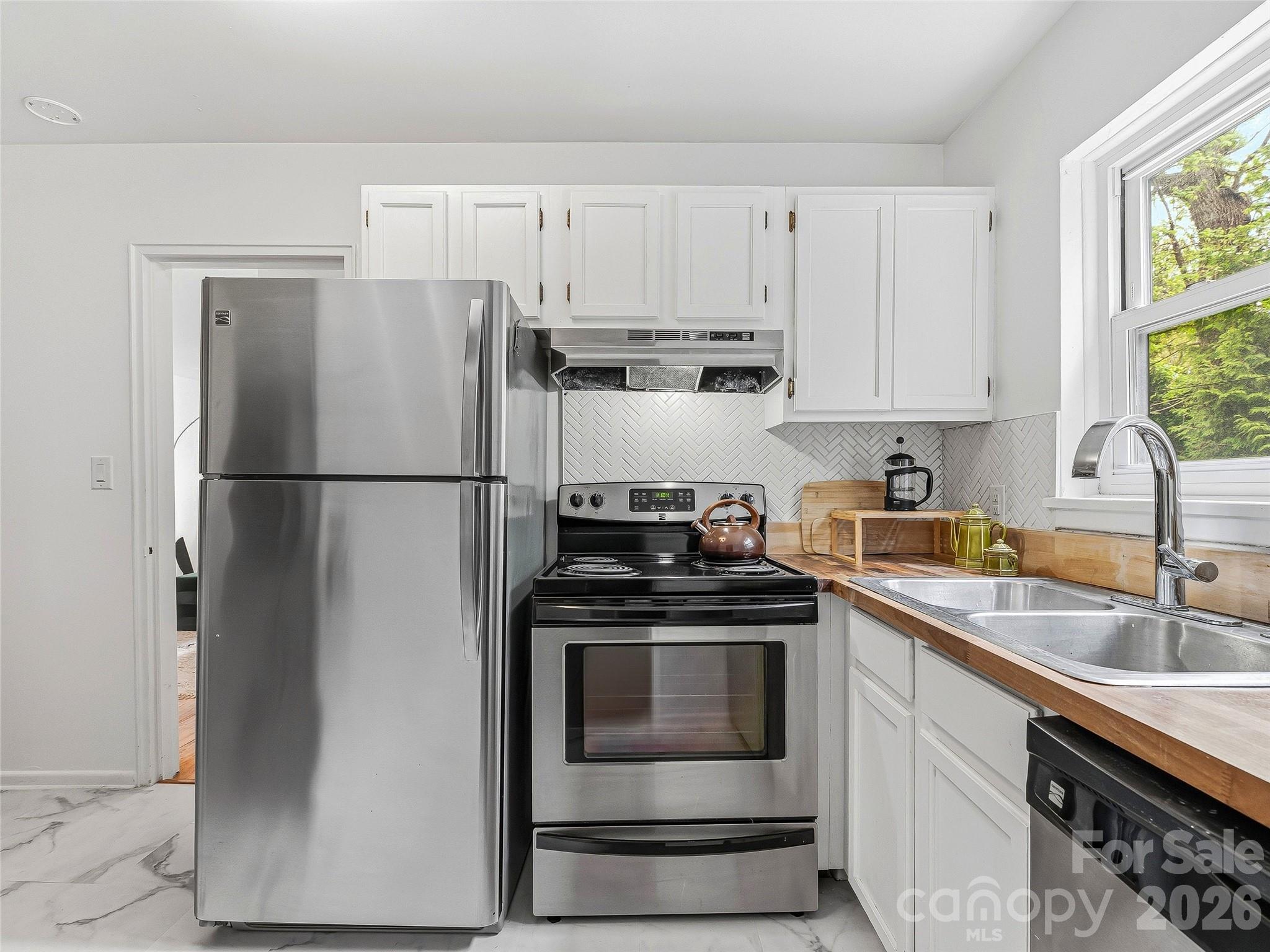 Beverly Condominiums - Residential