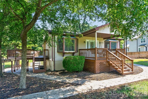 Photo of 7040 Pear Tree Road, Charlotte, NC 28216 (MLS # 4402192)