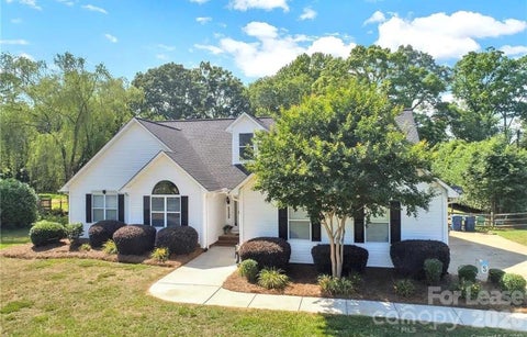 Photo of 212 Northchase Drive, Concord, NC 28027 (MLS # 4429876)