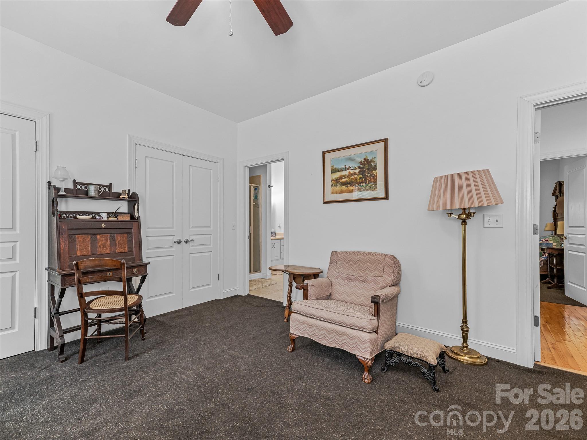 Mills Pointe - Residential