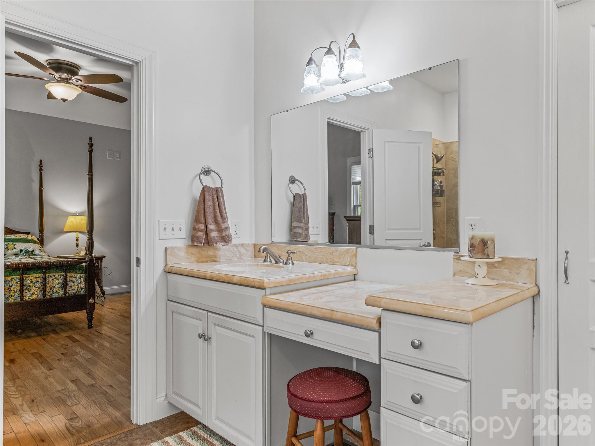 Mills Pointe - Residential