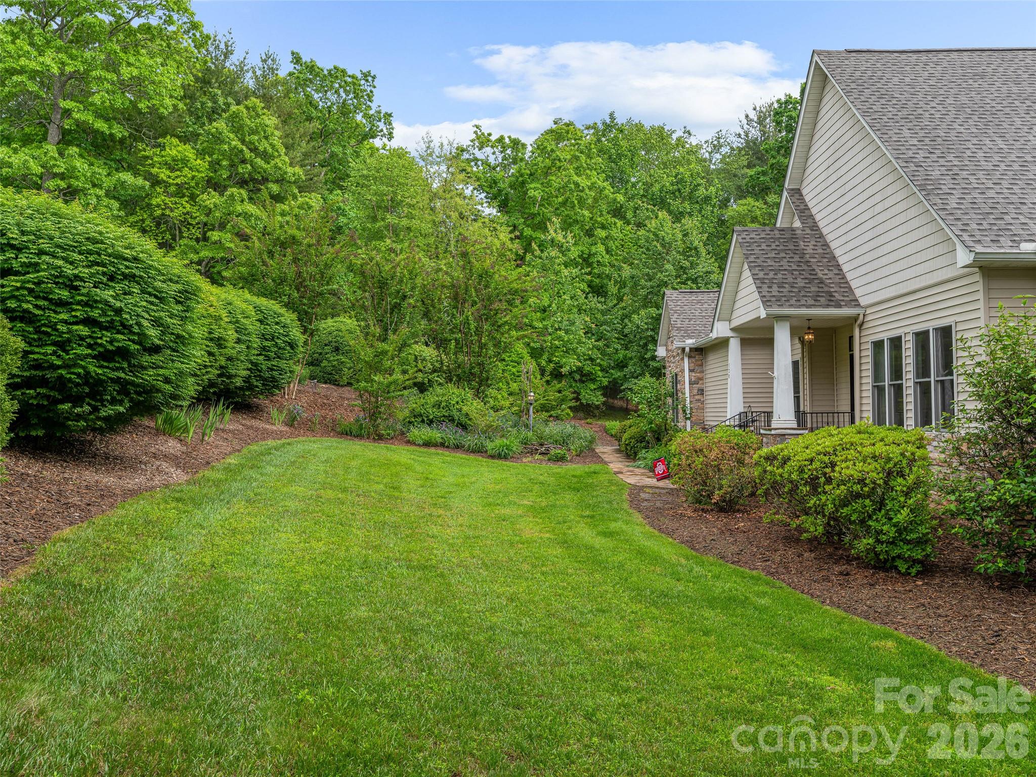 Mills Pointe - Residential