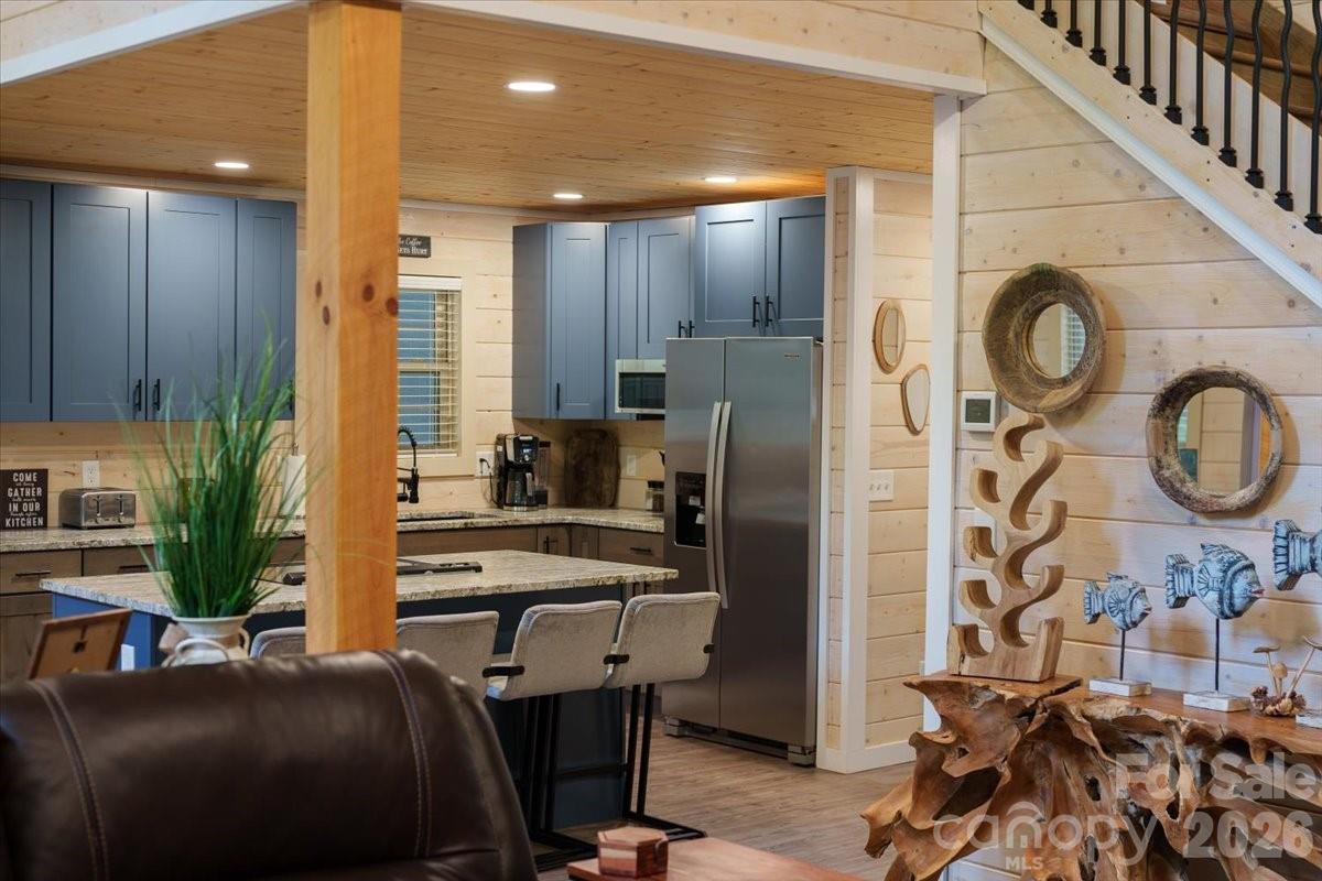 River Wind - Residential