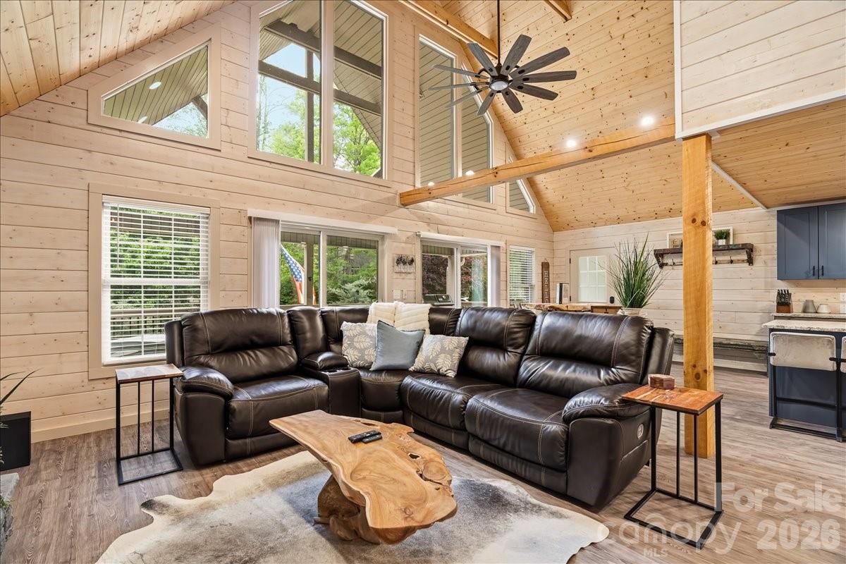 River Wind - Residential