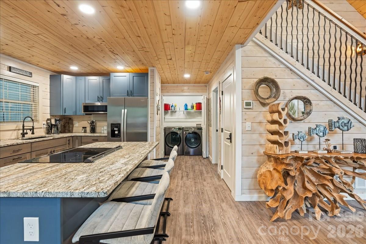 River Wind - Residential