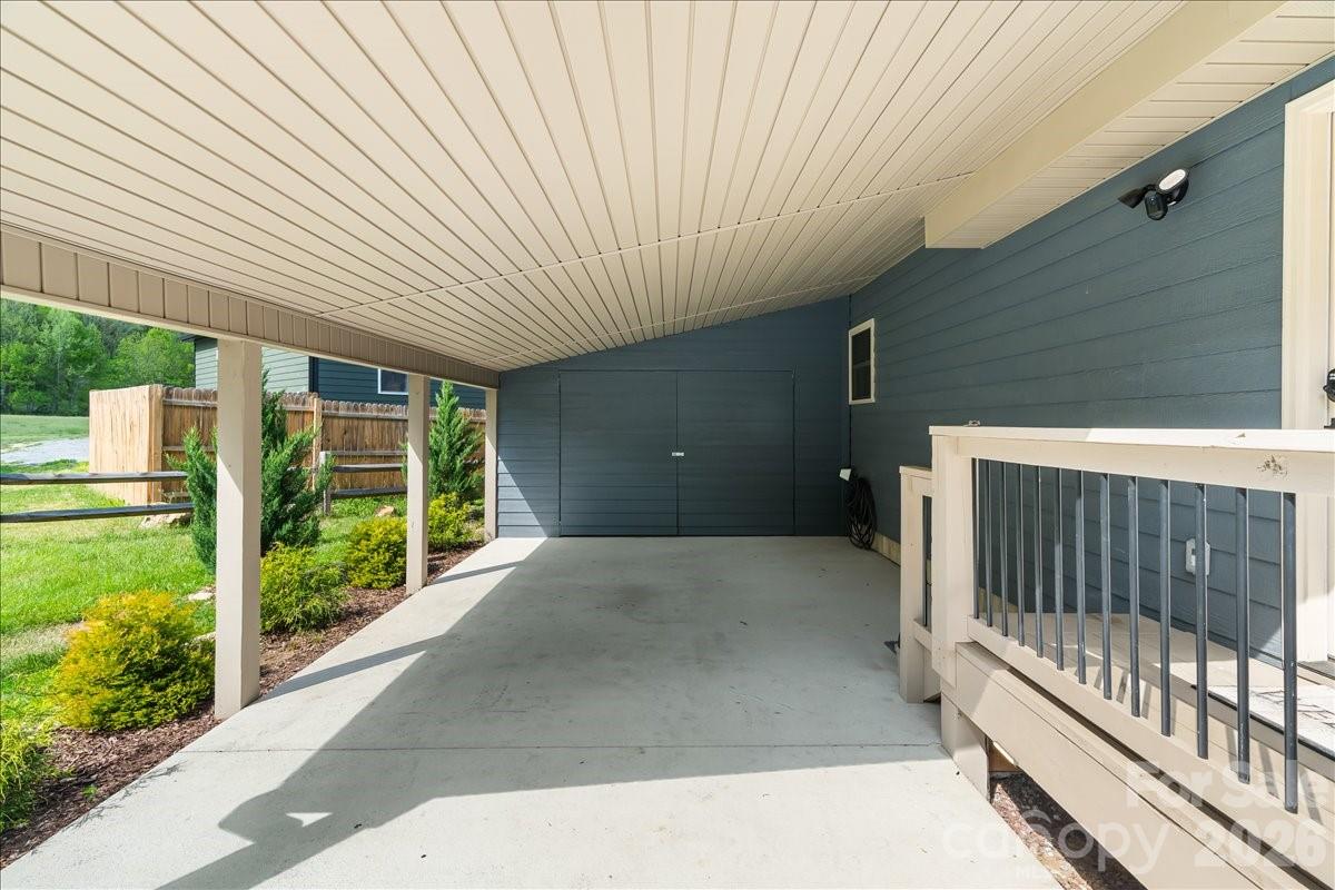 River Wind - Residential