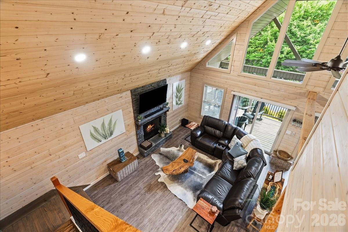 River Wind - Residential