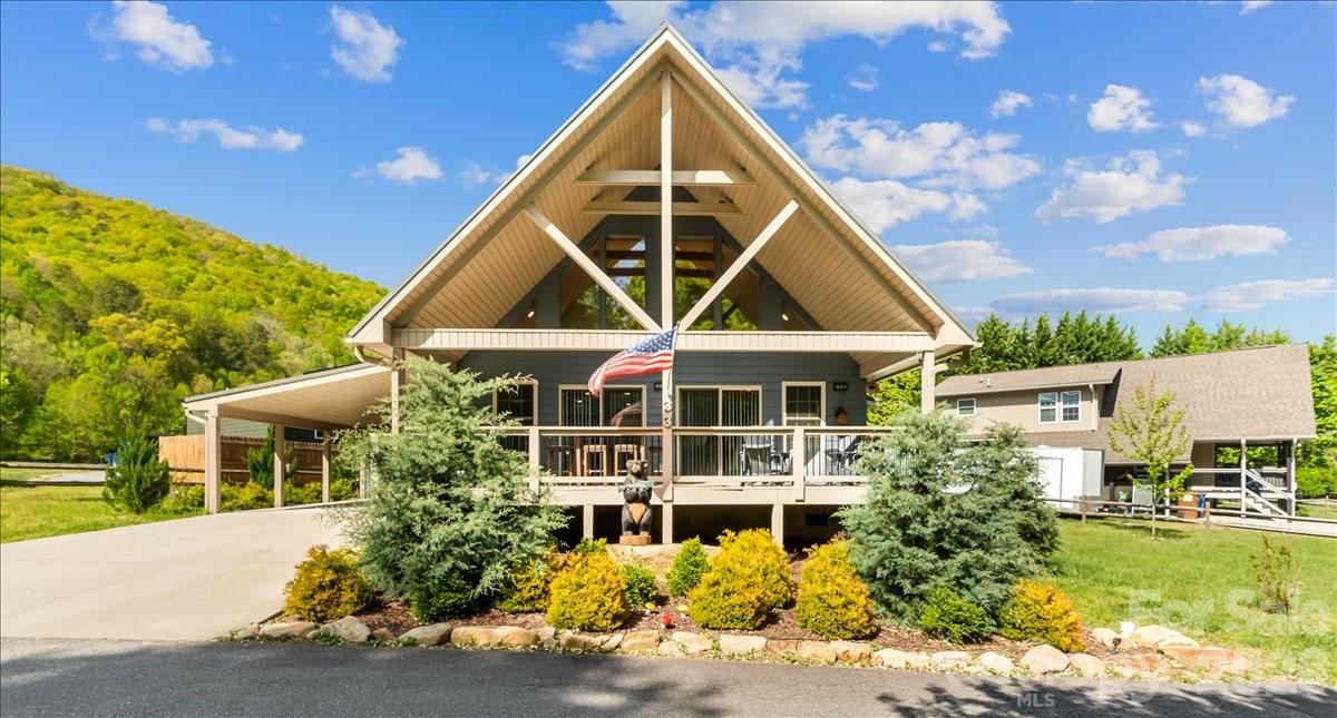 River Wind - Residential