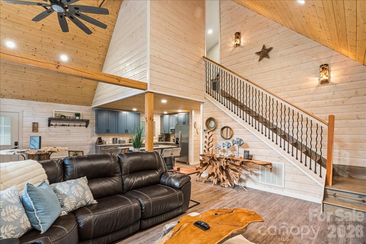 River Wind - Residential