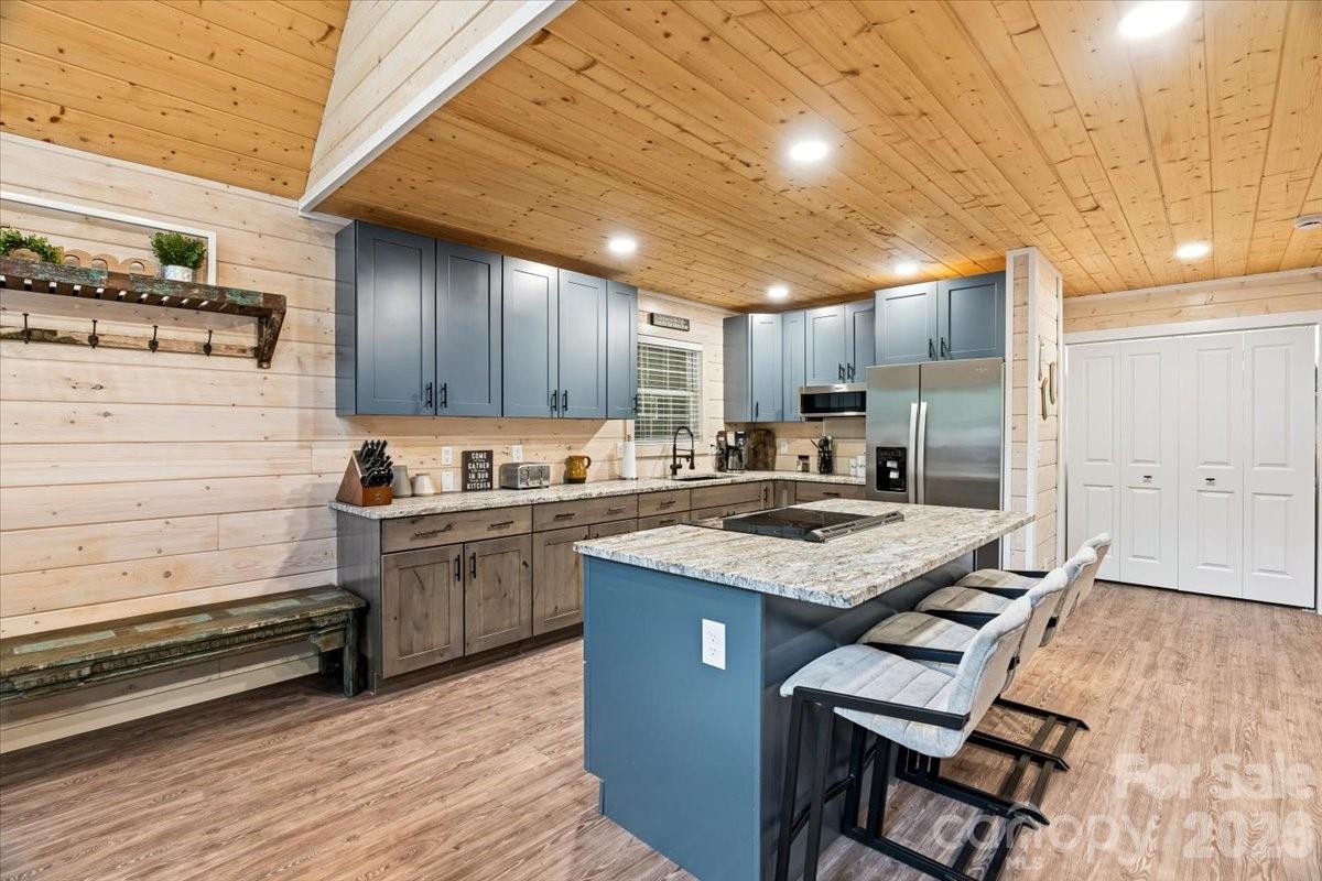 River Wind - Residential