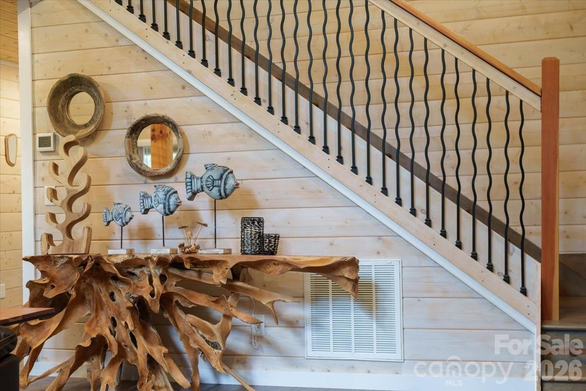 River Wind - Residential