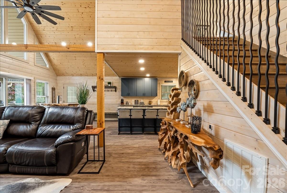 River Wind - Residential