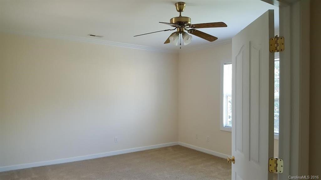 Morrison Cove - Residential Lease