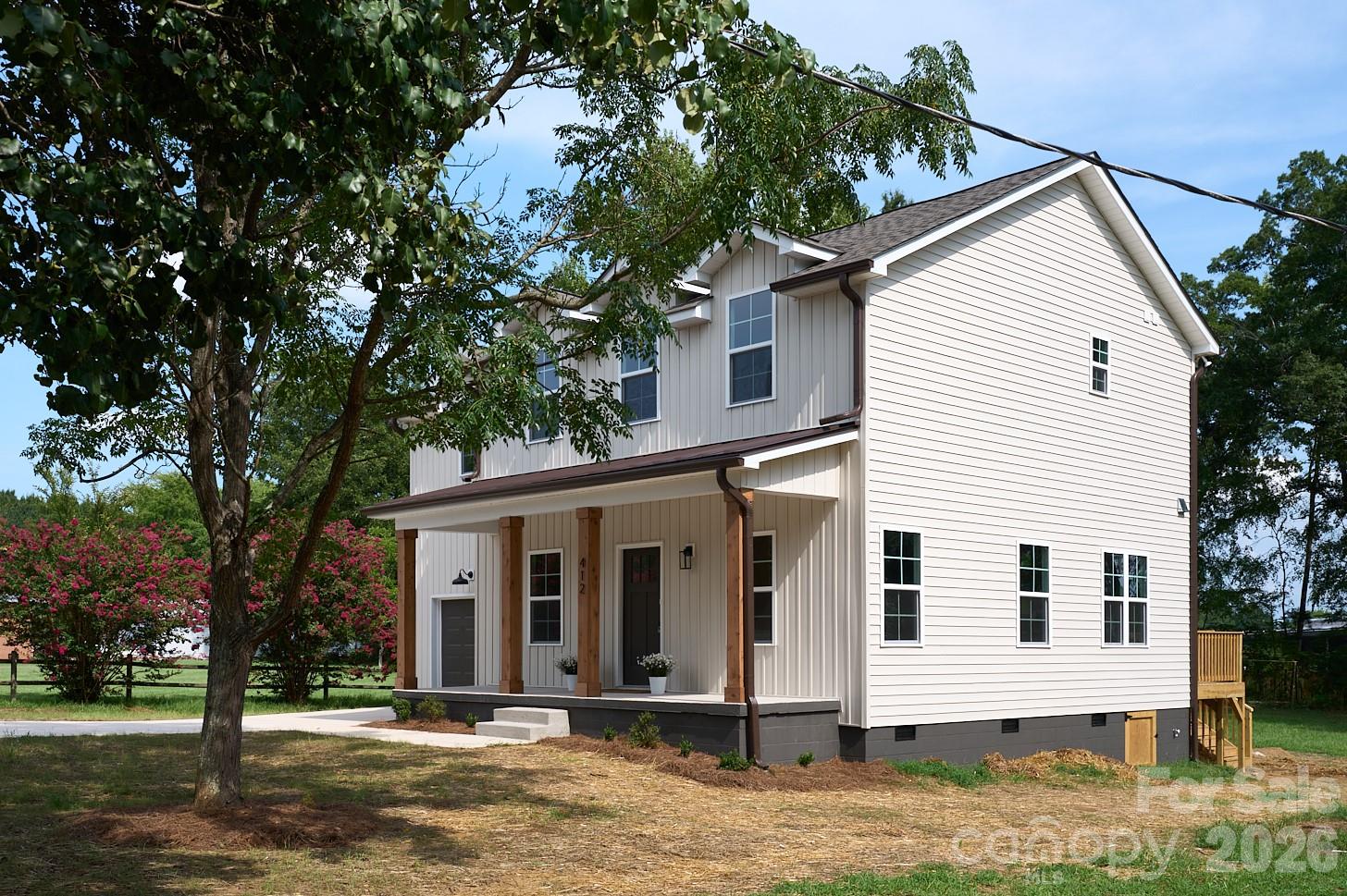 412 Midway Drive