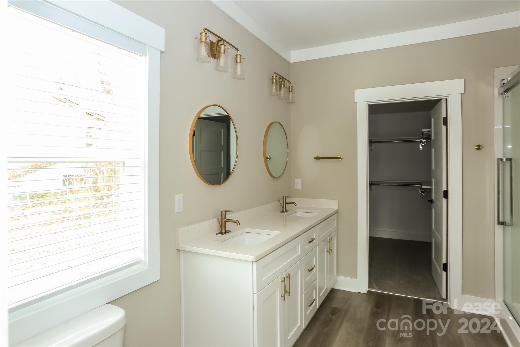 Unknown - Residential Lease