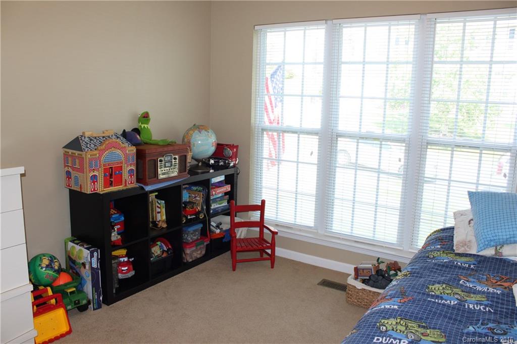 Riverfront - Residential