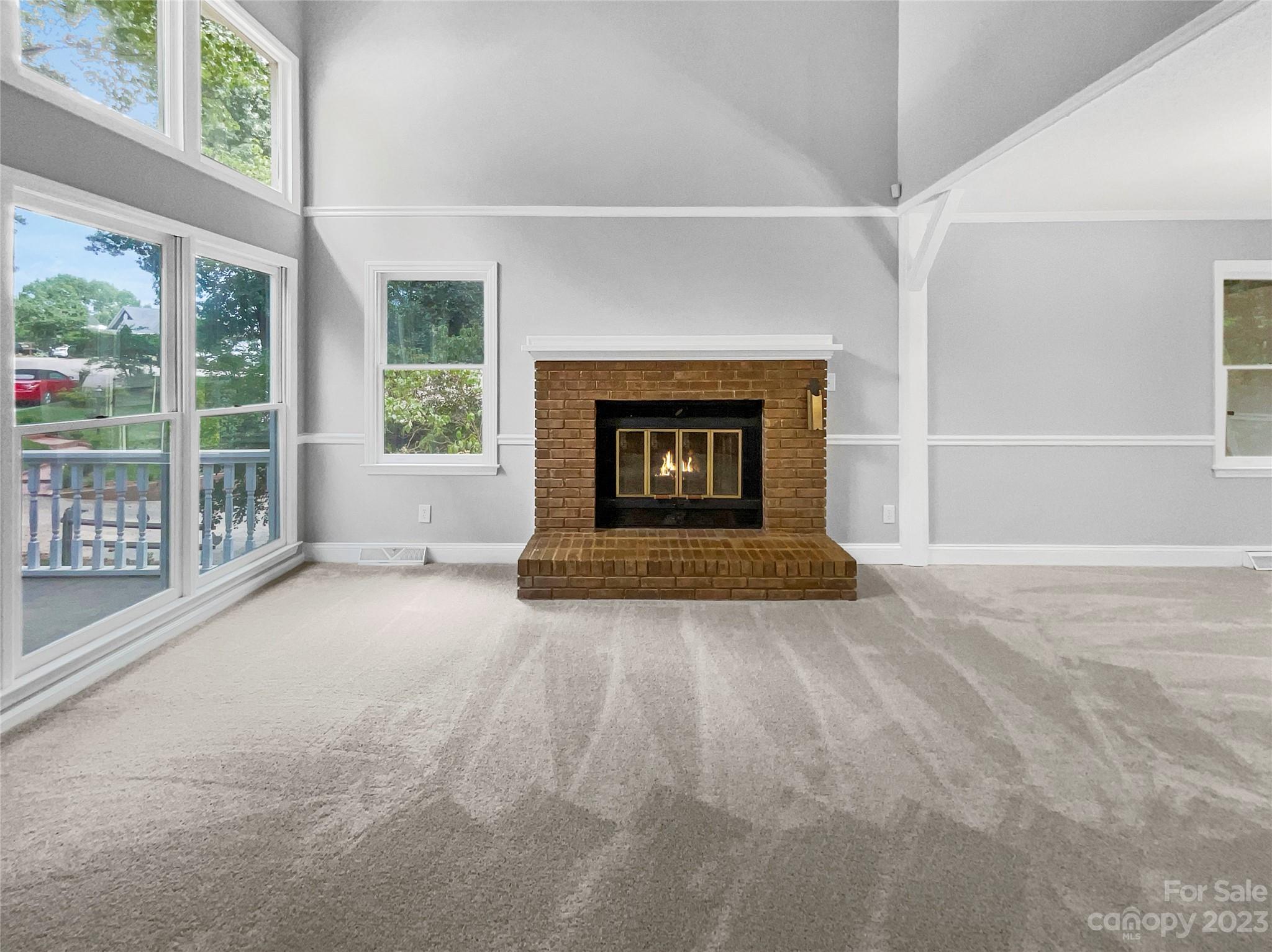 Tega Cay - Residential