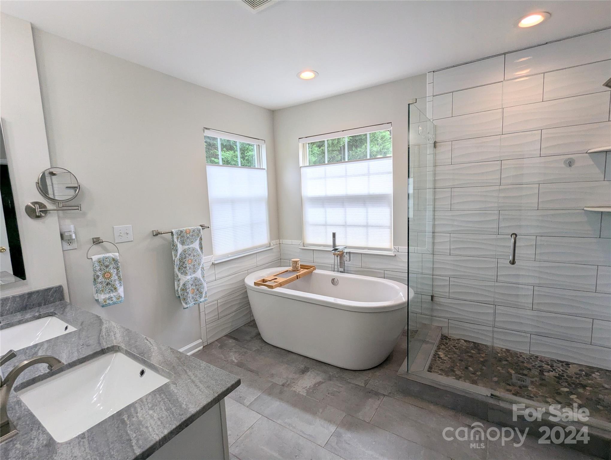 Mt Isle Harbor - Residential