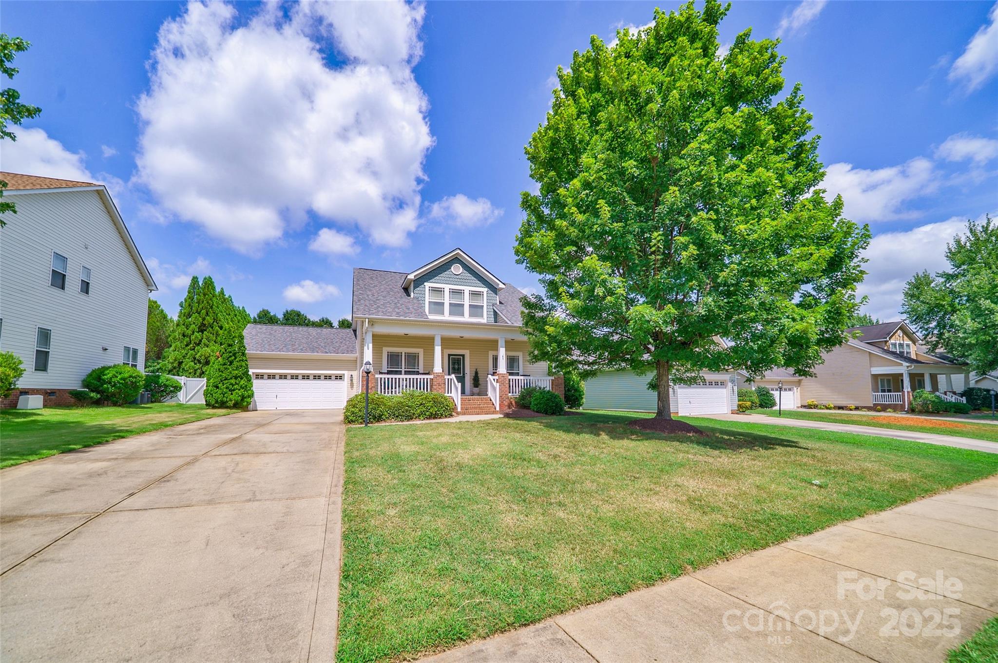 8509 Castle Cliff Drive