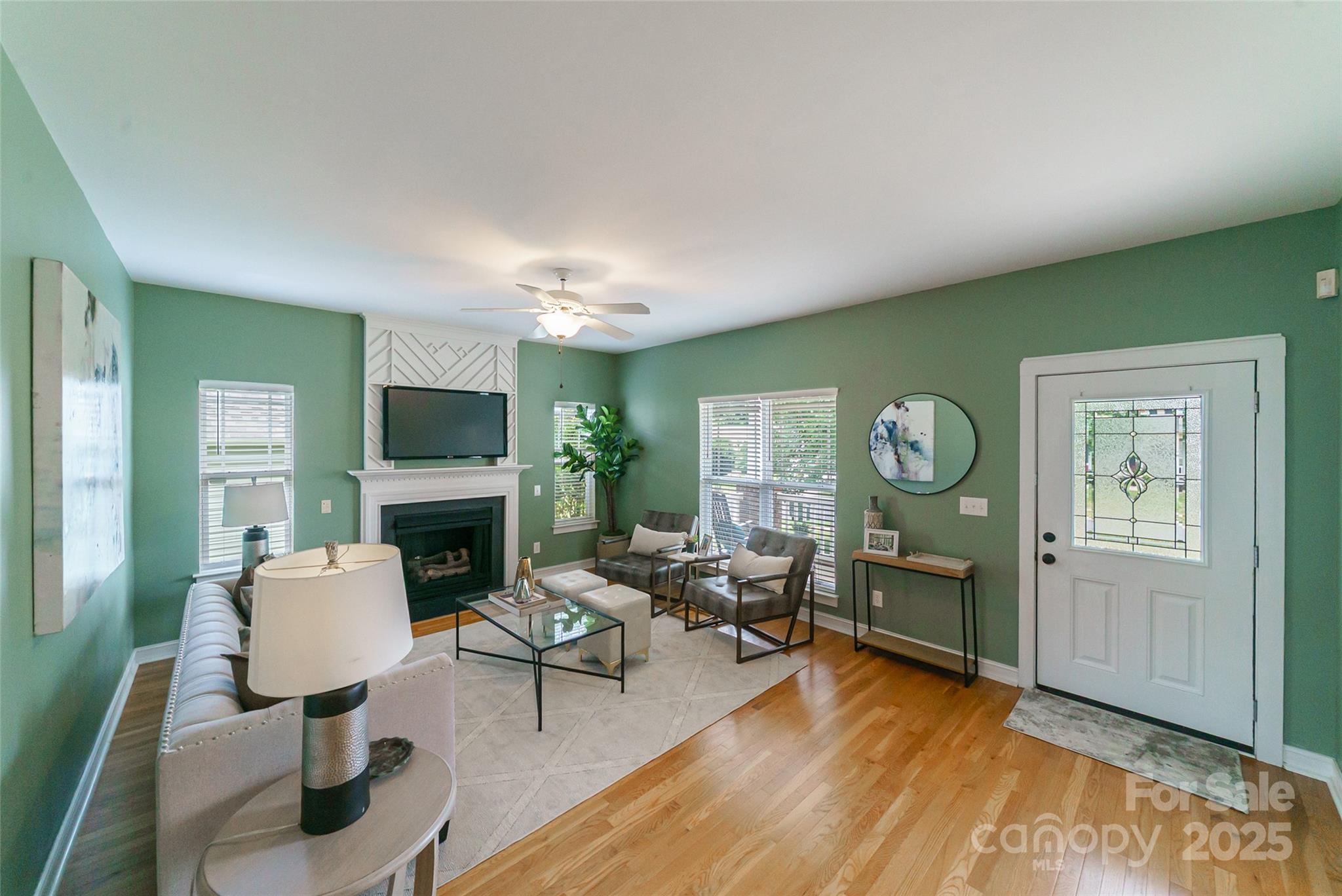 Matthews, North Carolina 28105, United States, 3 Bedrooms Bedrooms, ,3 BathroomsBathrooms,Residential,Active,171512