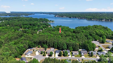 Photo of Lot 5 Lake Wylie Drive, Rock Hill, SC 29732 (MLS # 4370293)