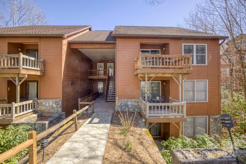 A home in Lake Toxaway