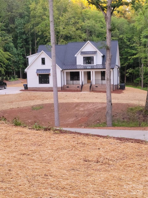 Photo for 5617 Weddington Matthews Road