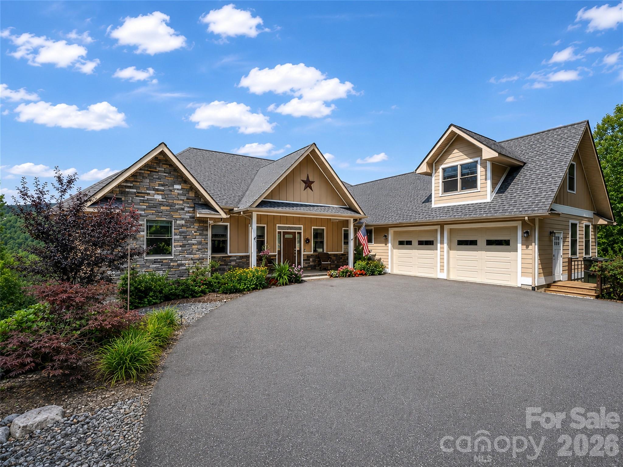 930 Big Raven Lane
