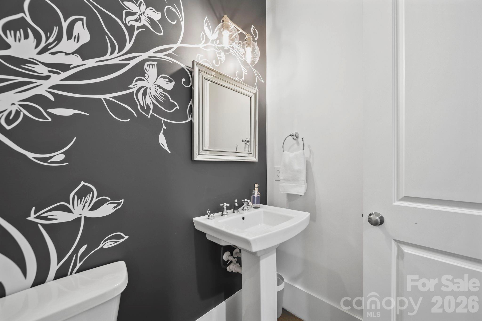 Hillside Towns - Residential