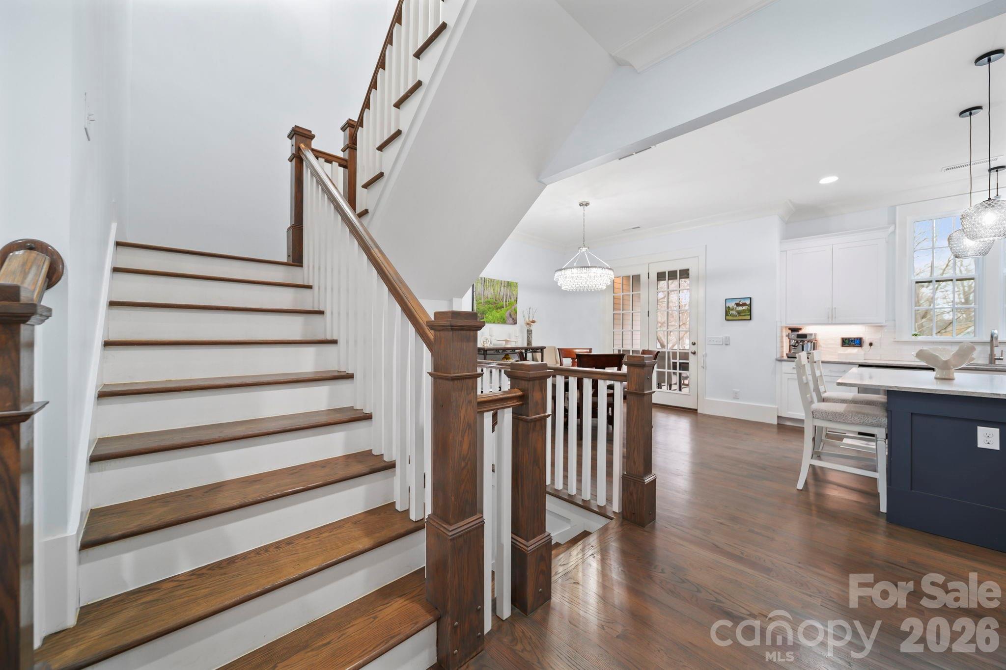 Hillside Towns - Residential