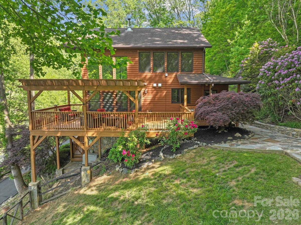 52 Mountain Park Drive