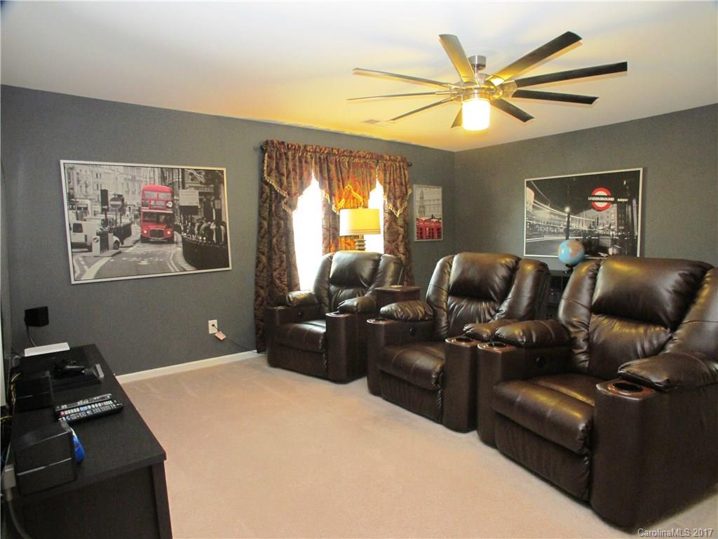 Brookedale Commons - Residential