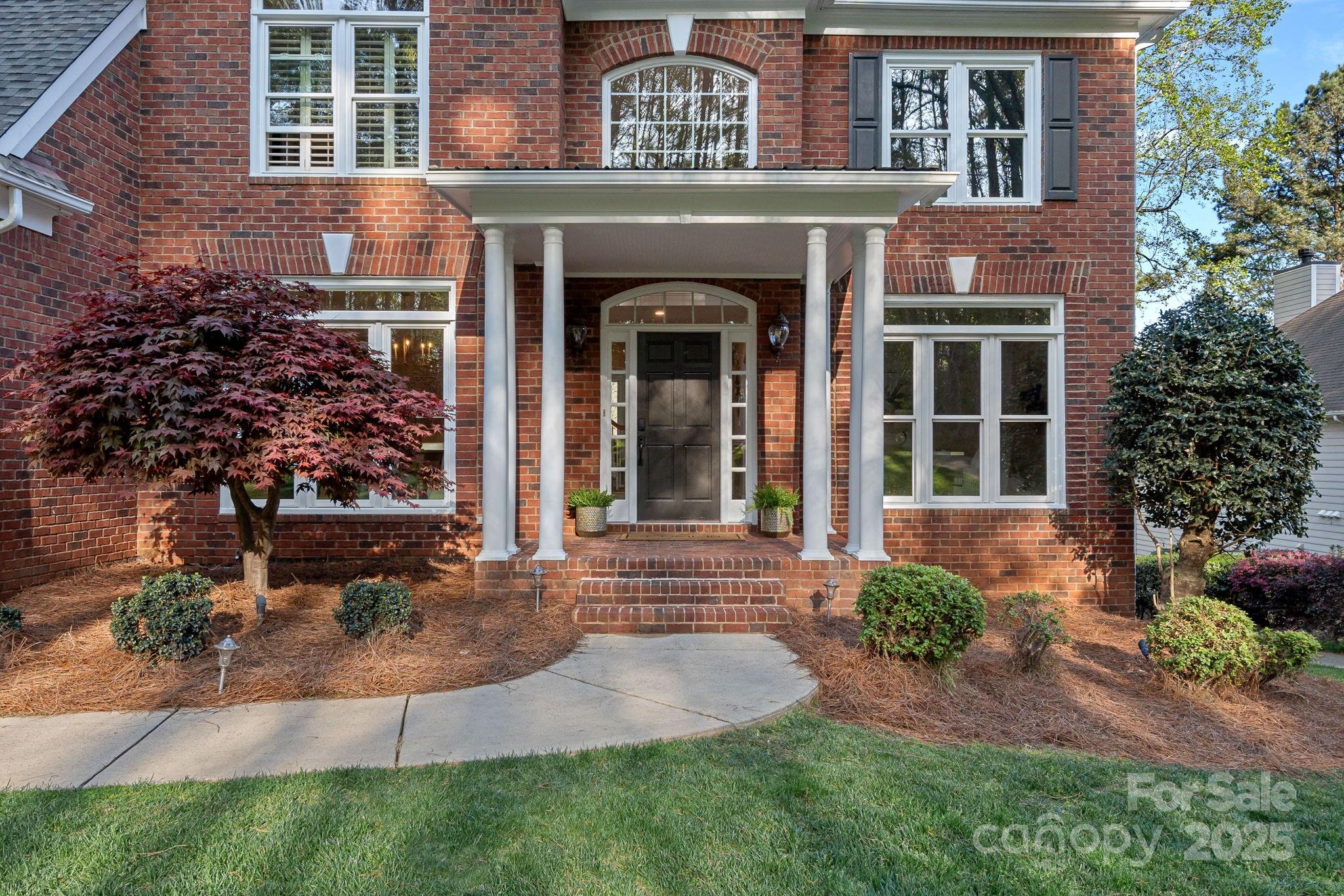 The Harbour At The Pointe - Residential