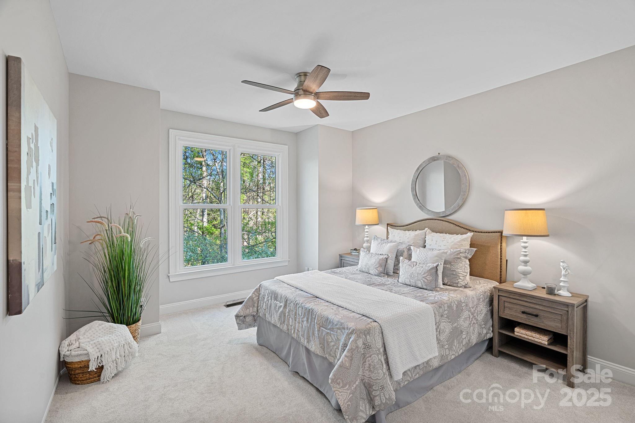 The Harbour At The Pointe - Residential