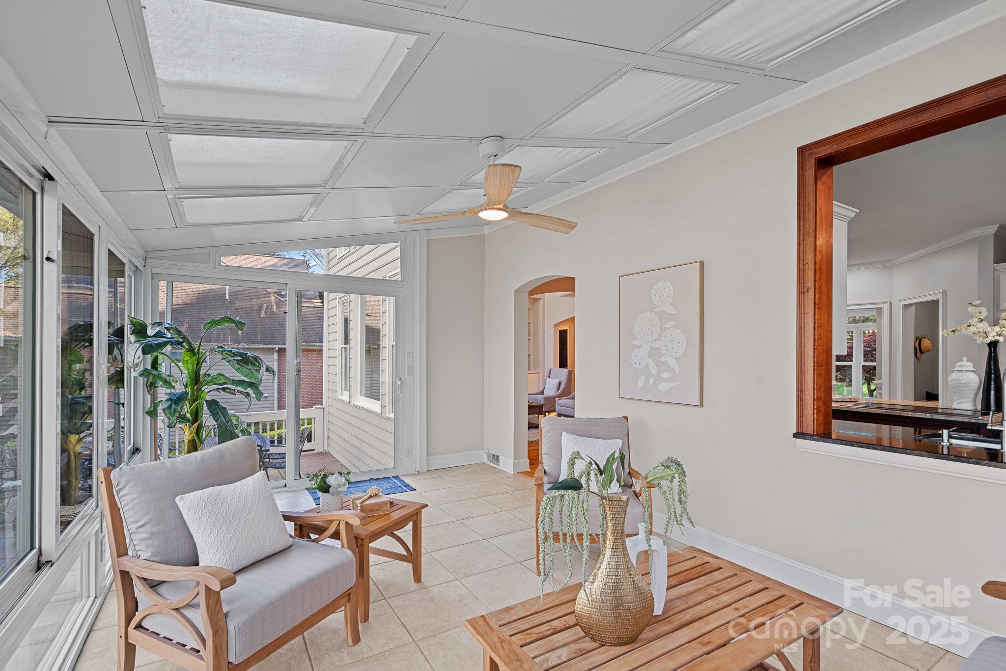 The Harbour At The Pointe - Residential