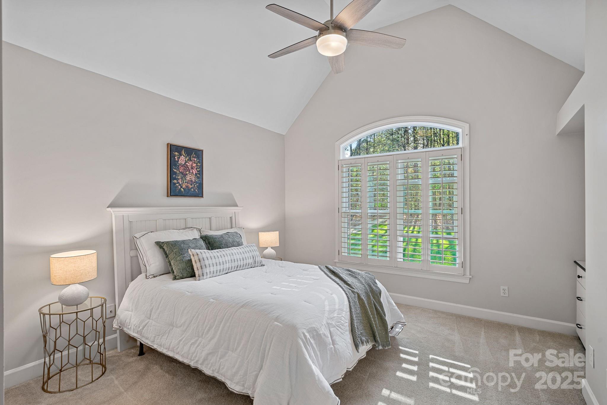 The Harbour At The Pointe - Residential