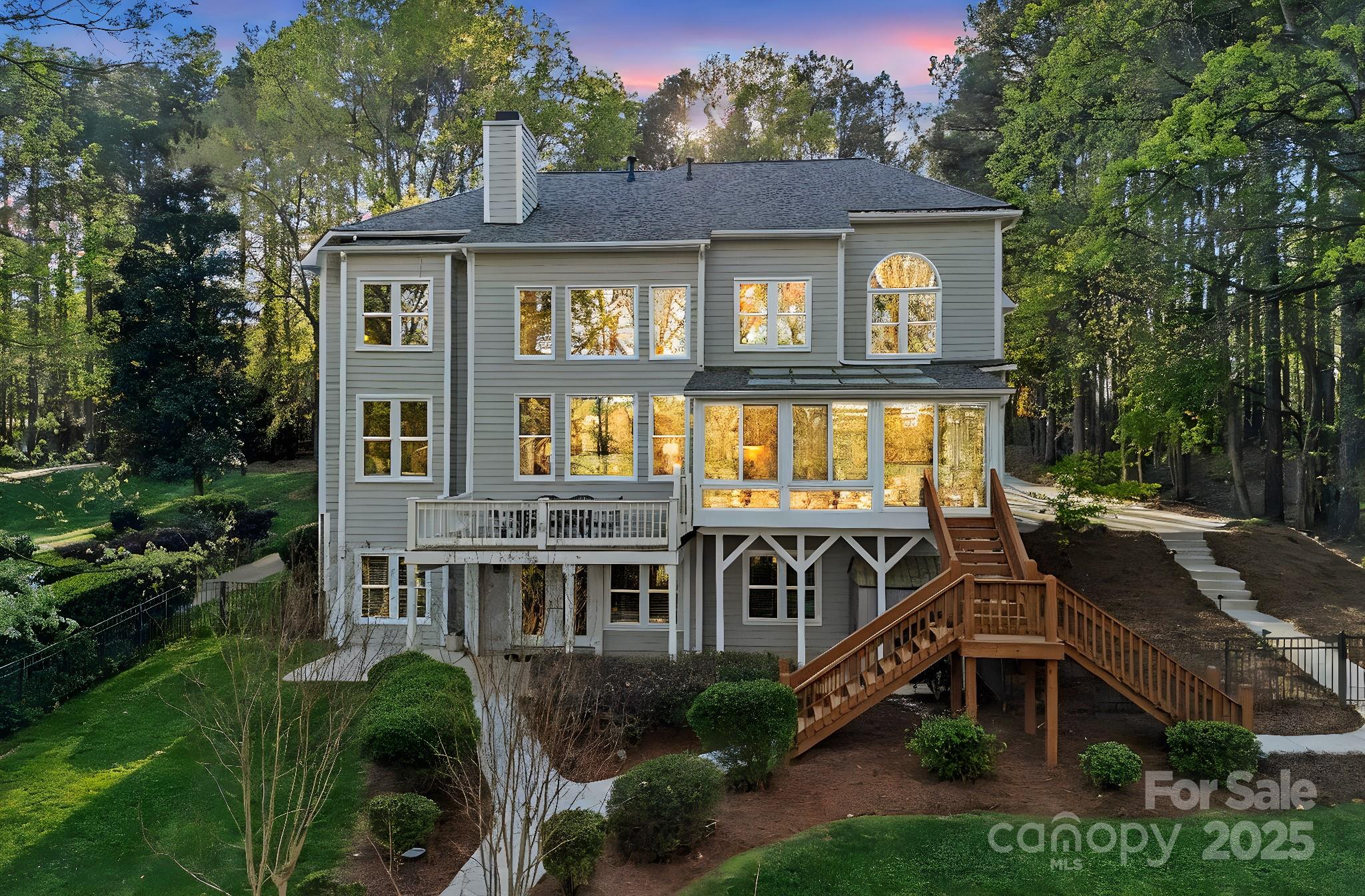 The Harbour At The Pointe - Residential