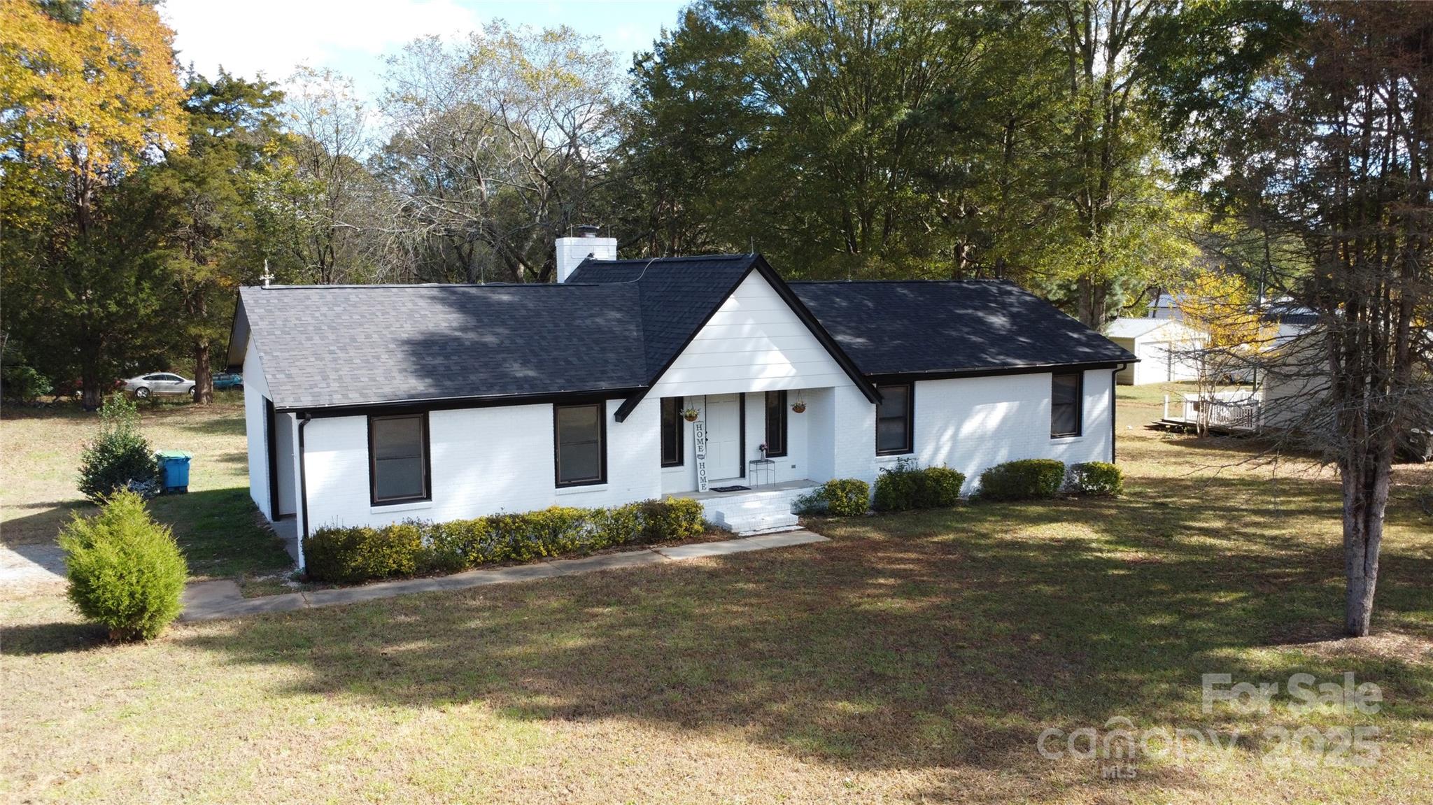 425 Acorn Oaks Drive