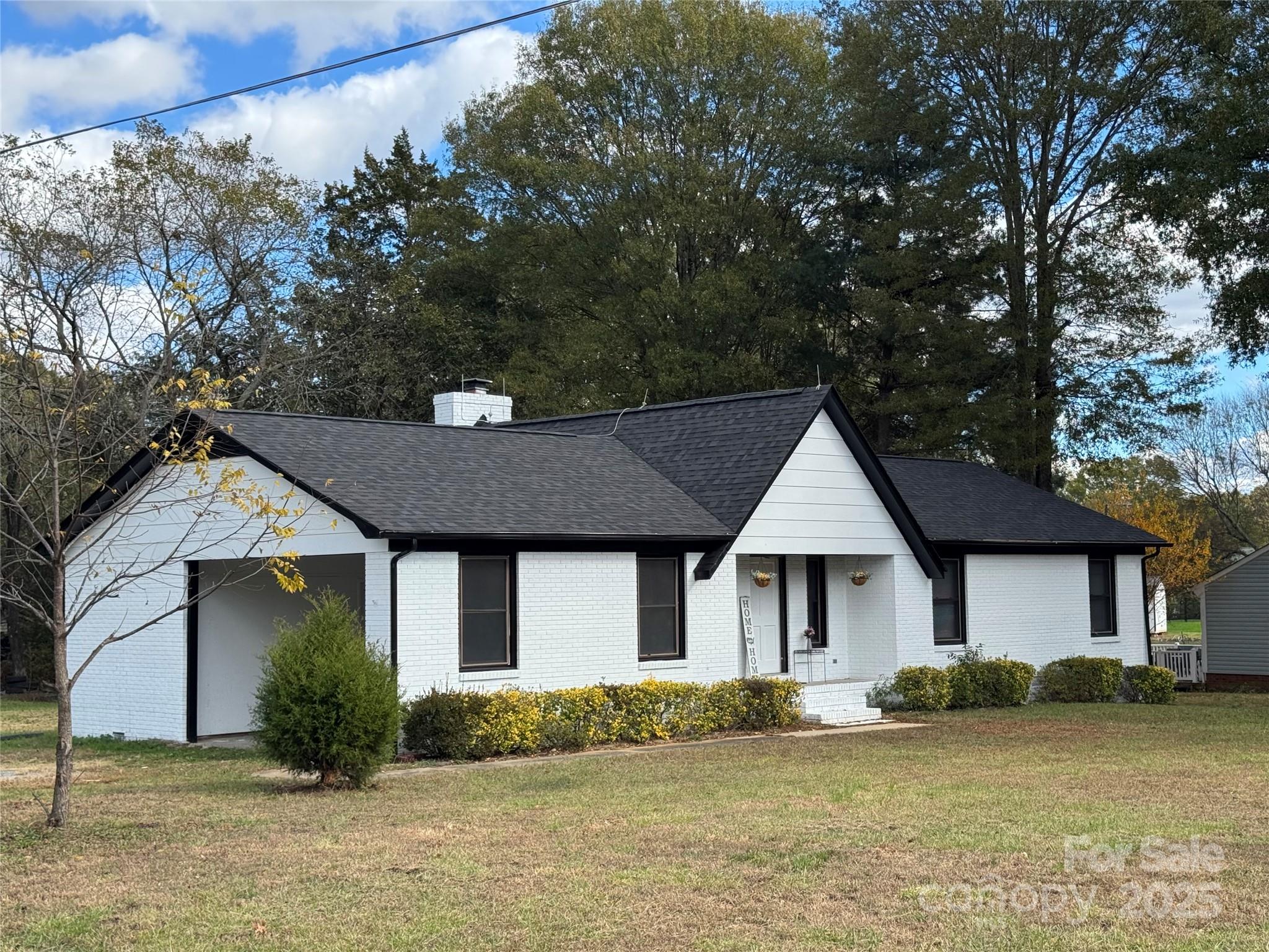 425 Acorn Oaks Drive