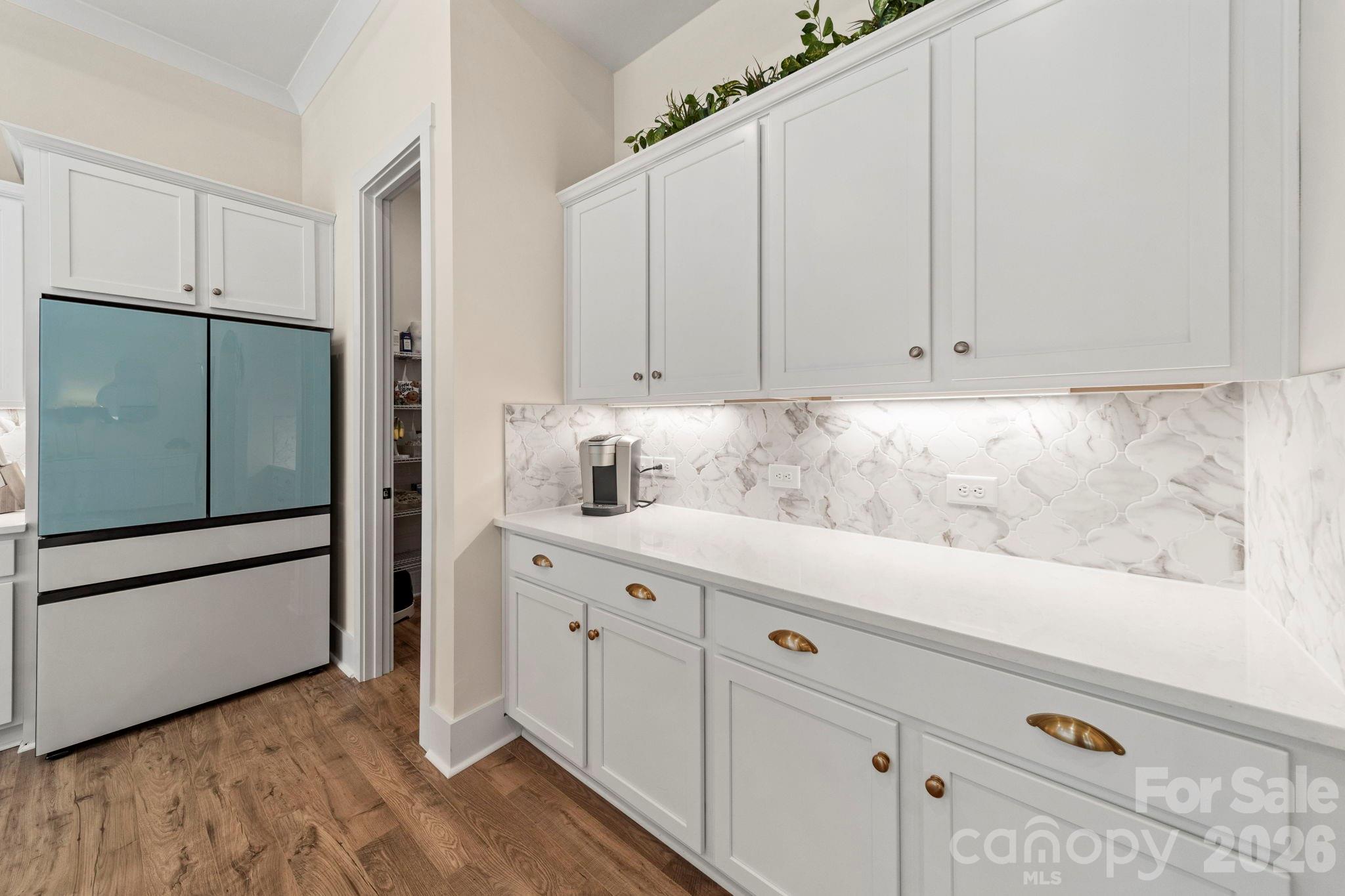 Edgewater - Residential