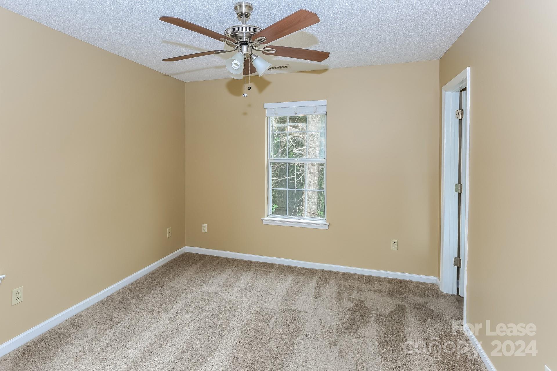 Blackberry Ridge - Residential Lease