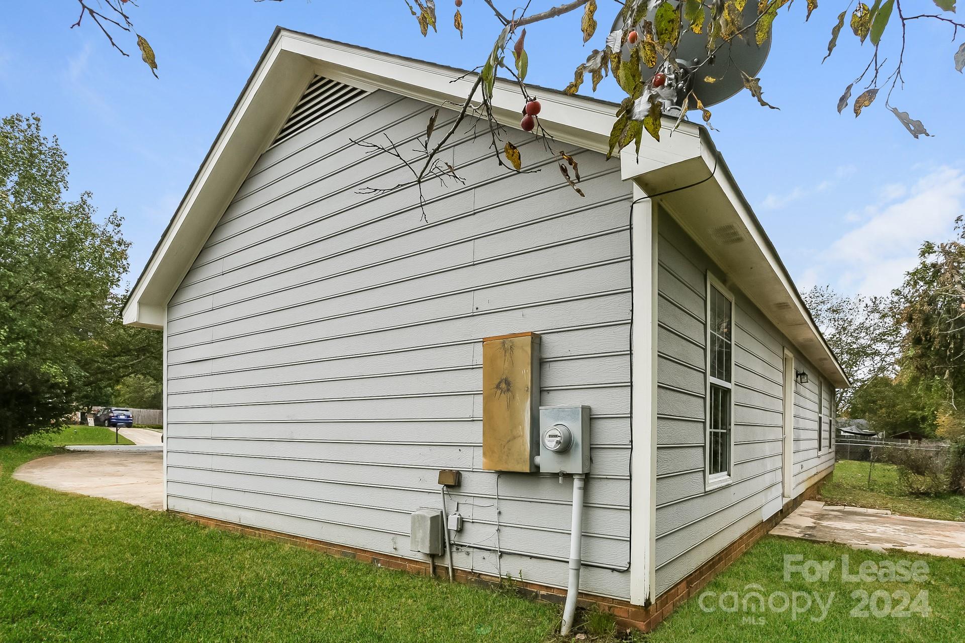 Blackberry Ridge - Residential Lease