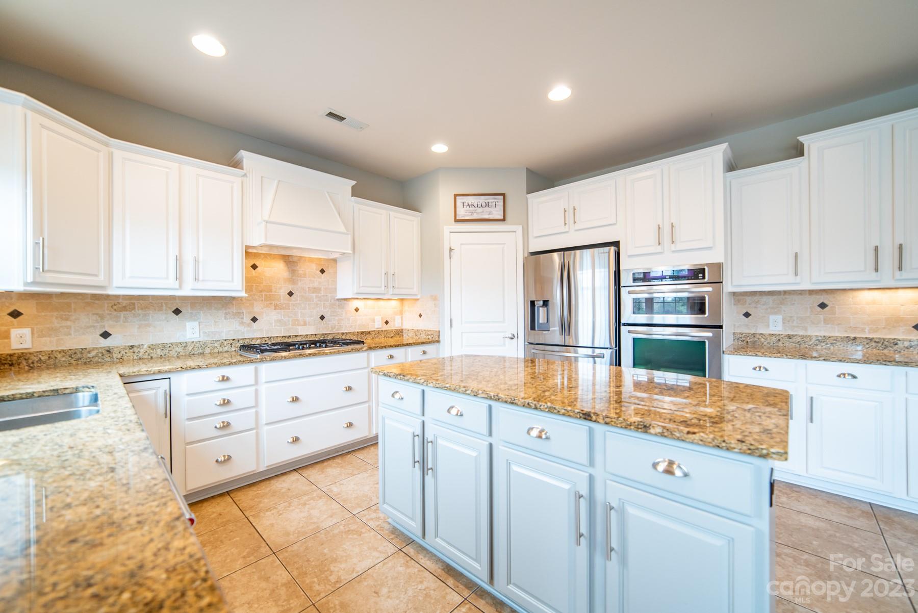 The Chimneys Of Marvin - Residential